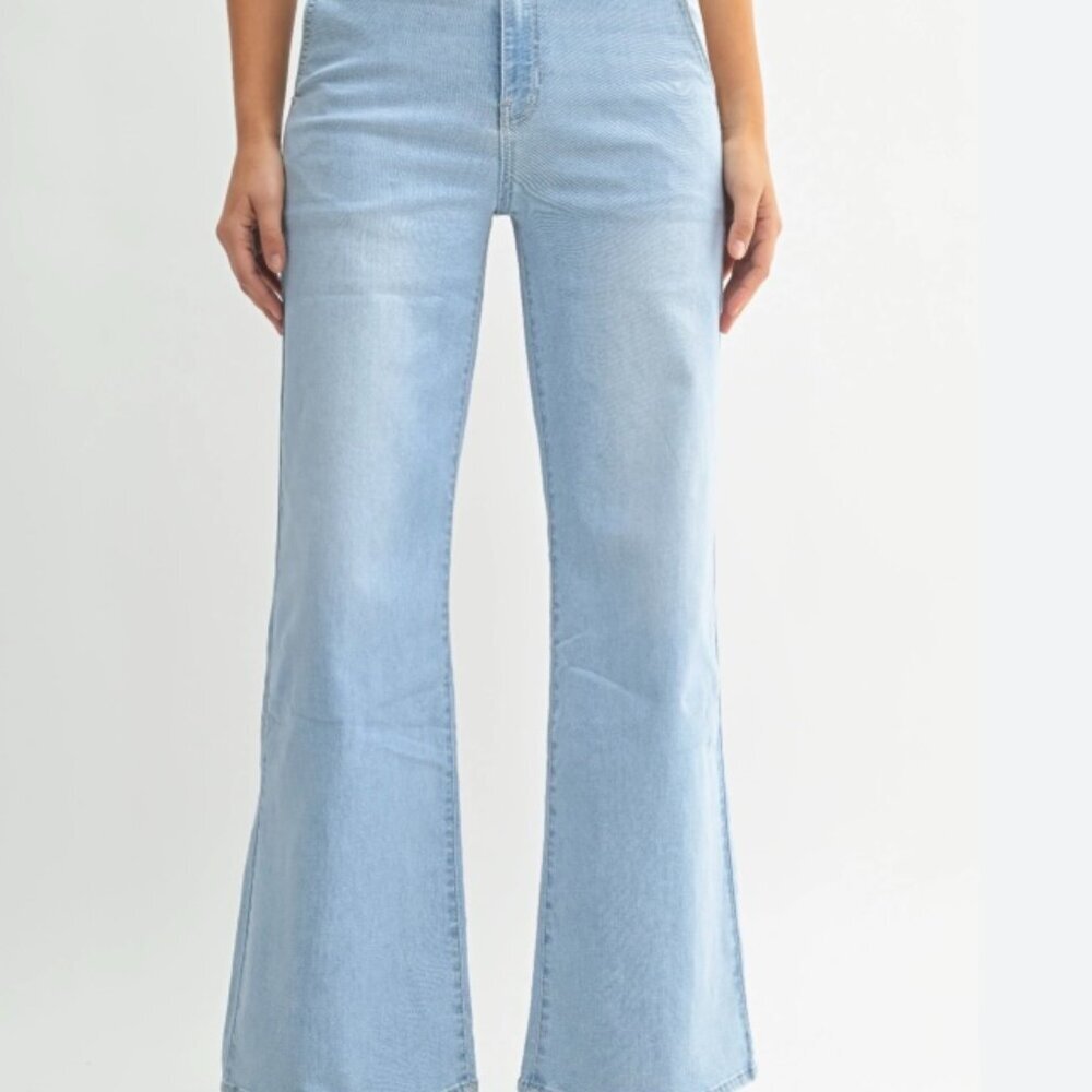 JBD Addie Belted Wide Leg Jeans — NWT, Size 30 (Light Wash)